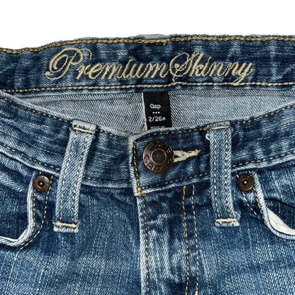 GAP Premium Women’s Skinny Jeans - Picture 2 of 5